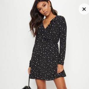 Pretty Little Thing Black & White Star Wrap Dress